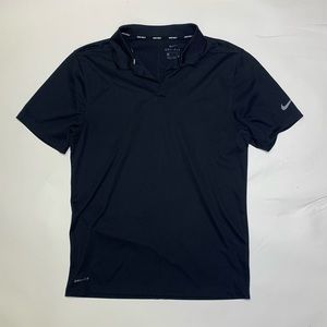 Nike dri fit golf polo in black. Size small